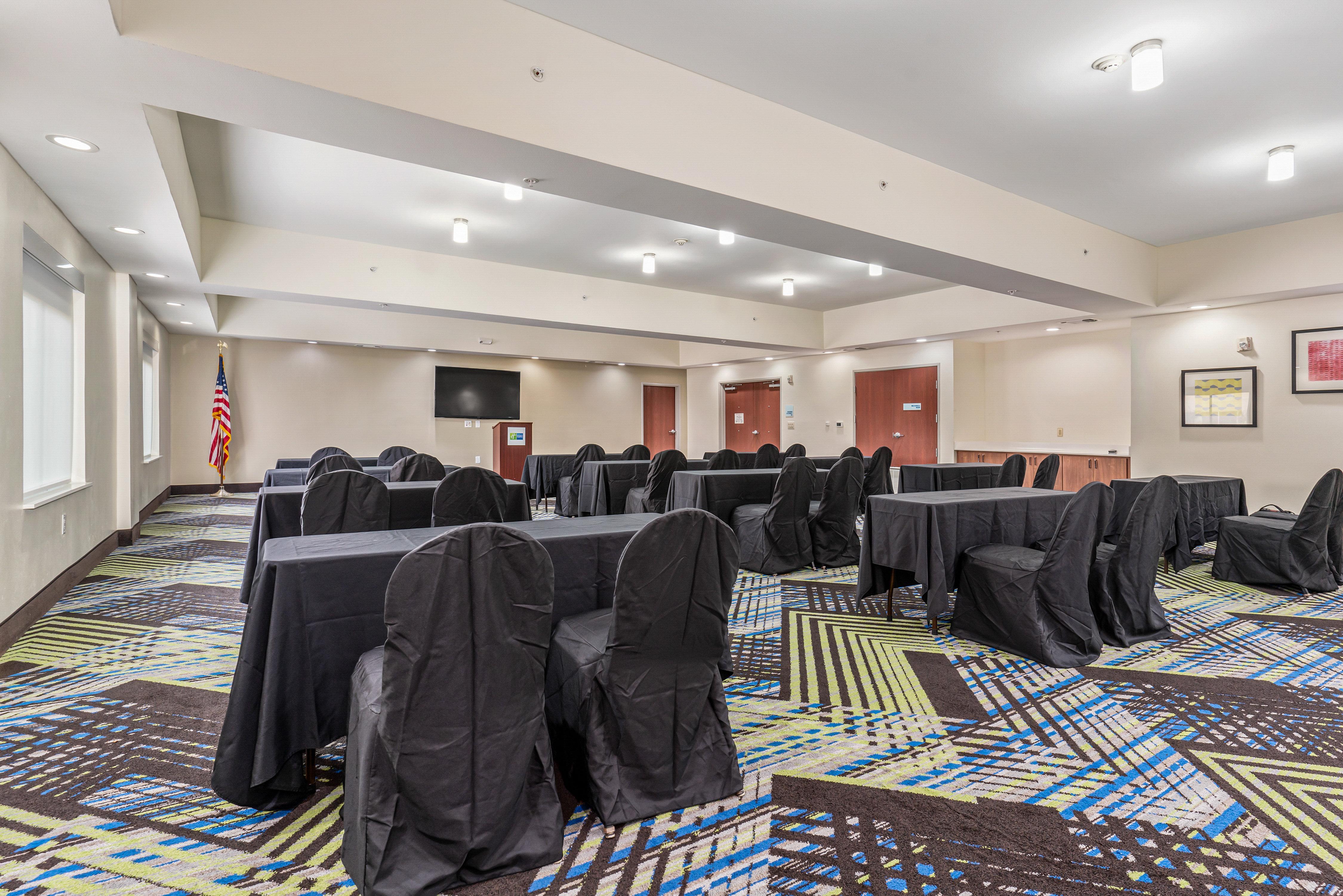 Holiday Inn Express & Suites Van Buren-Fort Smith Area, An Ihg Hotel Ngoại thất bức ảnh