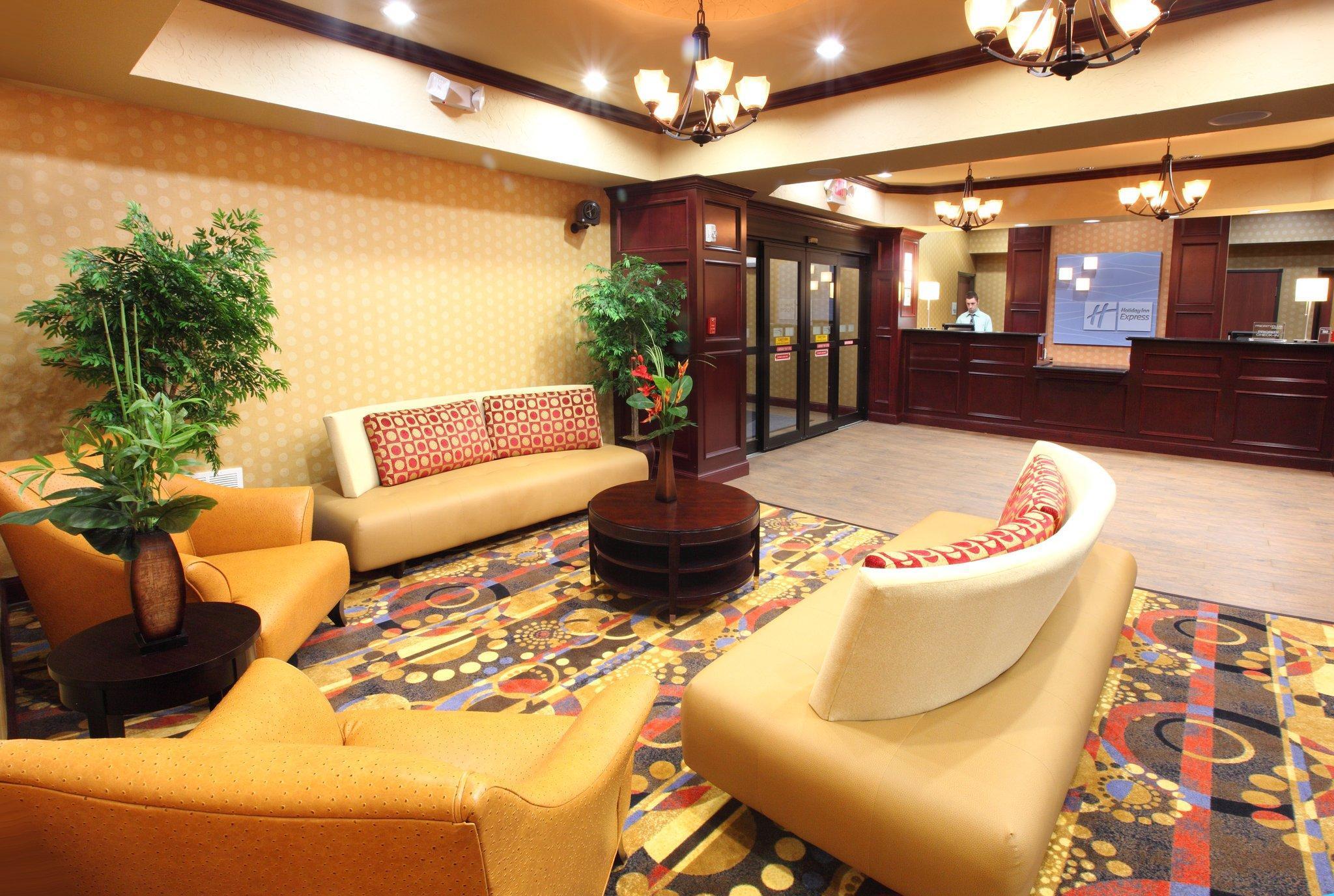 Holiday Inn Express & Suites Van Buren-Fort Smith Area, An Ihg Hotel Ngoại thất bức ảnh