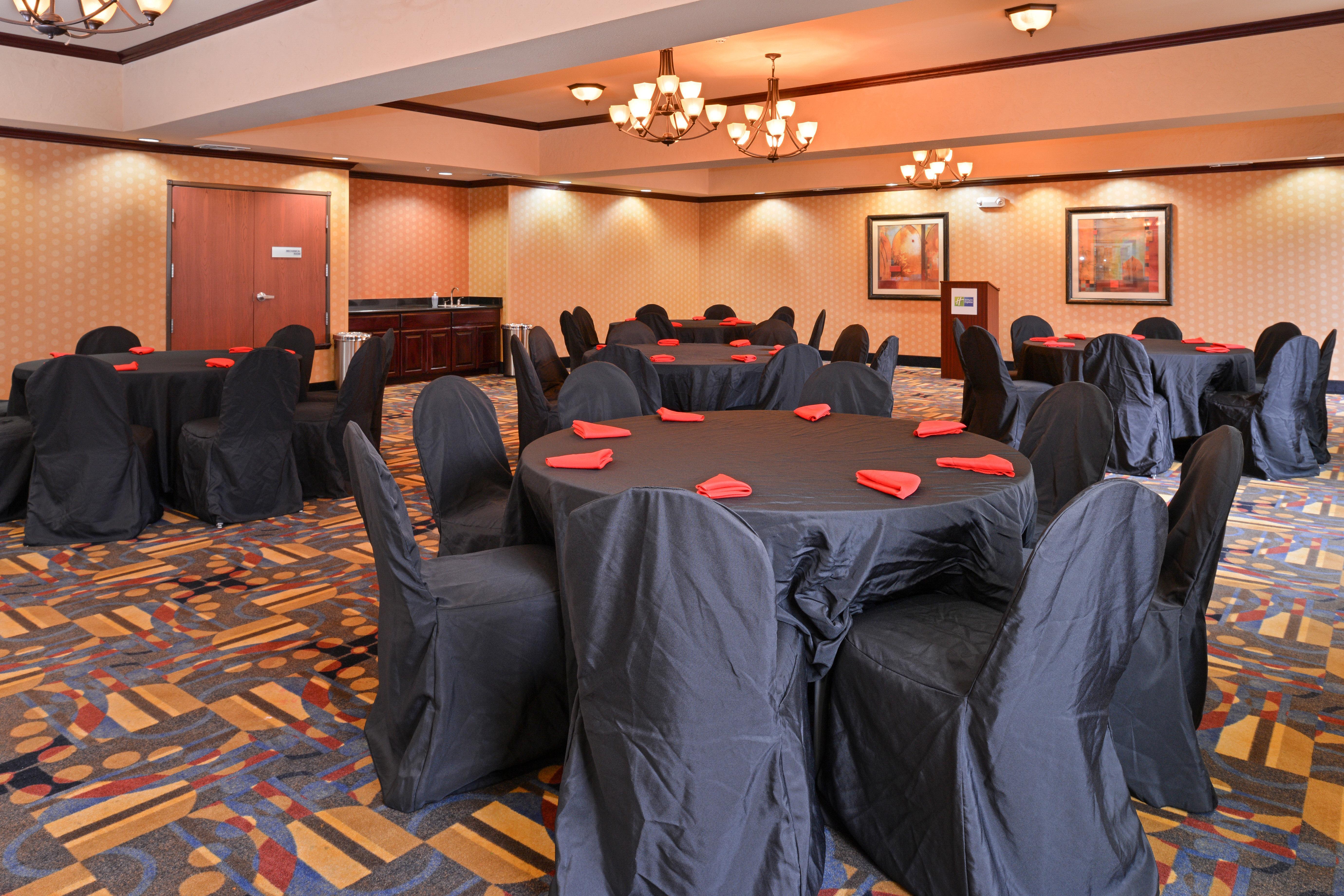 Holiday Inn Express & Suites Van Buren-Fort Smith Area, An Ihg Hotel Ngoại thất bức ảnh