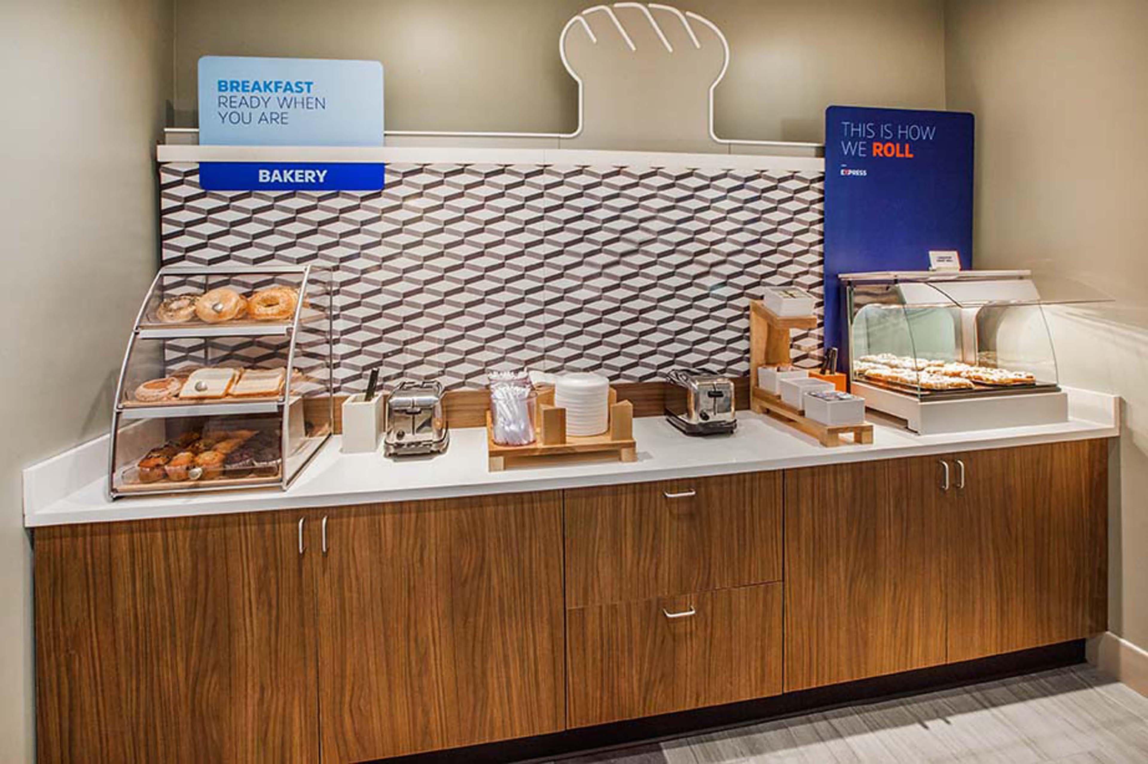 Holiday Inn Express & Suites Van Buren-Fort Smith Area, An Ihg Hotel Ngoại thất bức ảnh